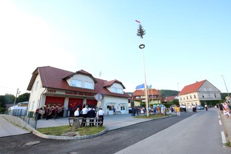 100 letnica PGD Begunje  gasilska parada 62 Foto Ljubo Vukelič